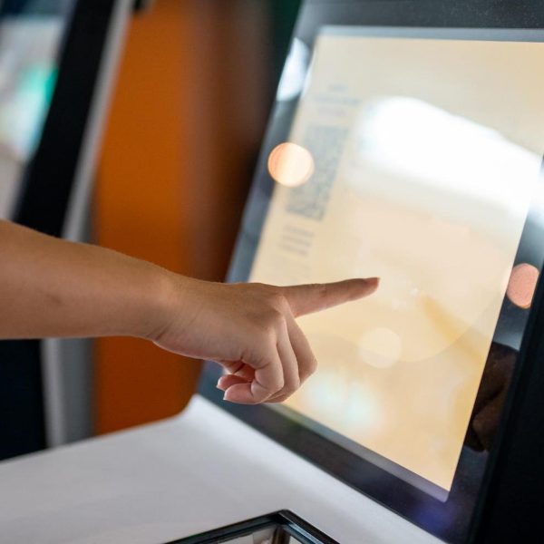 Equipo de Recepción de Pagos